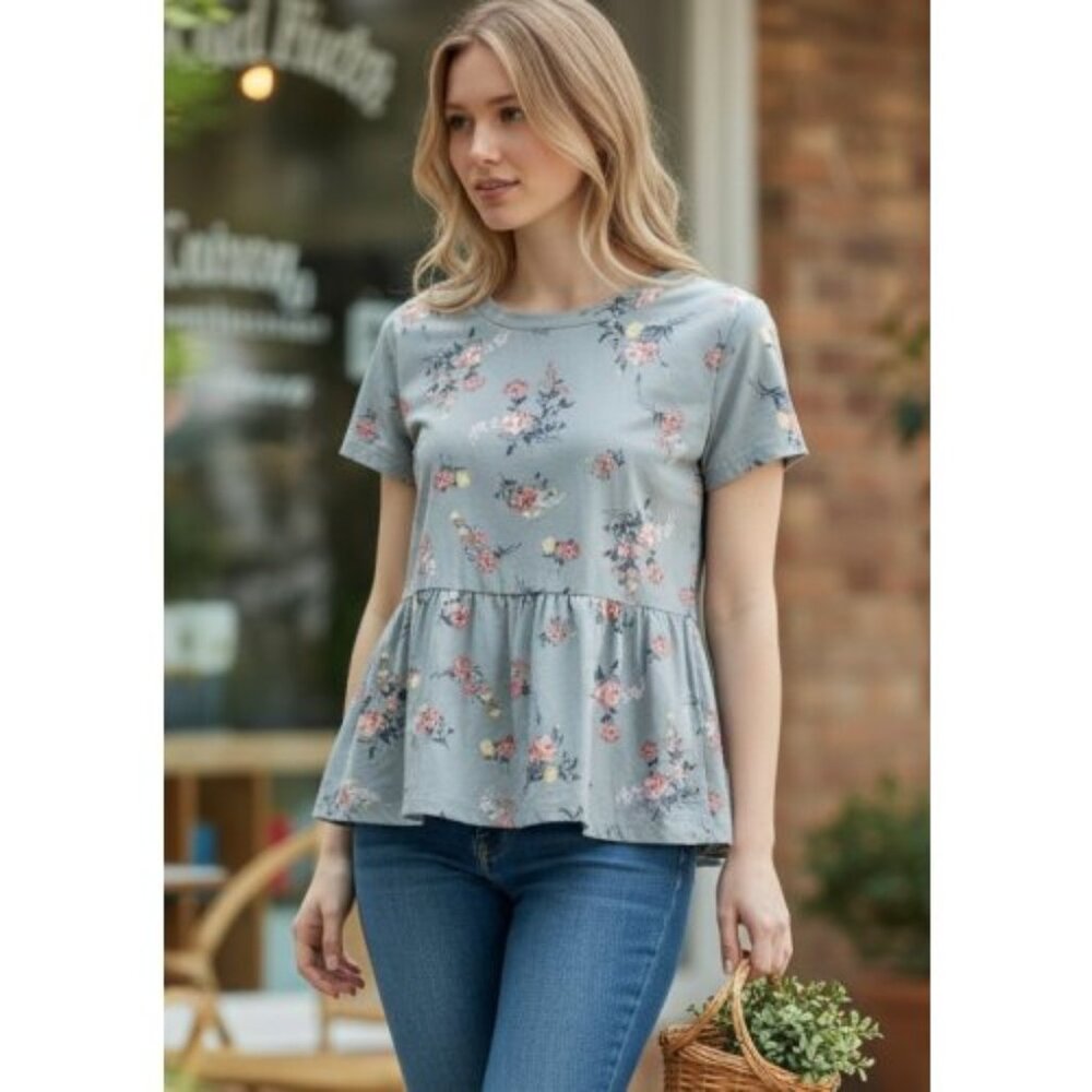SWEET TEA’S Blue Green Floral Print Peplum Short Sleeved Top Ladies SMALL